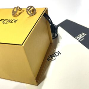 【質屋かんてい局松山久万ノ台店】FENDI(フェンディ)をお買取致しました！